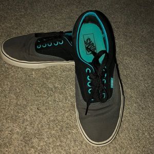 Vans Shoes - Van..... Vans Shoes - Van.....